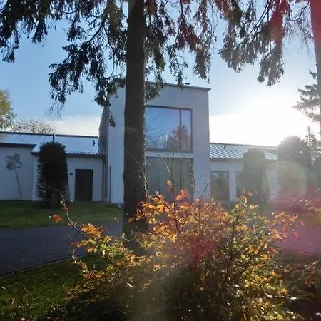 Kleeblatthaus Wg Flieder 아파트 *