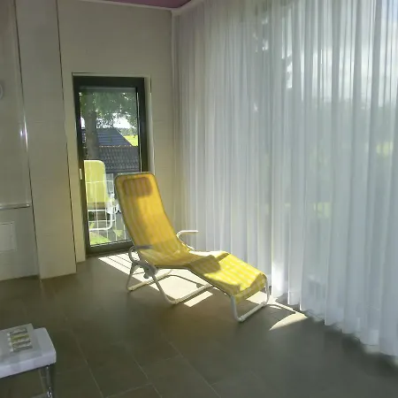 Kleeblatthaus Wg Flieder Putbus