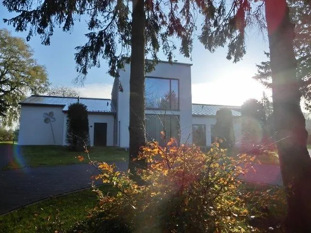 Kleeblatthaus Wg Flieder Appartamento *