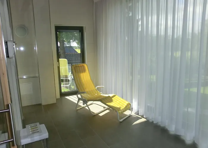 Kleeblatthaus Wg Flieder Putbus